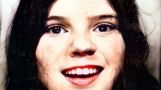 Annette McGavigan Photo Annette McGavigan (14)